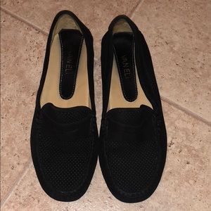 Venali Black loafers
